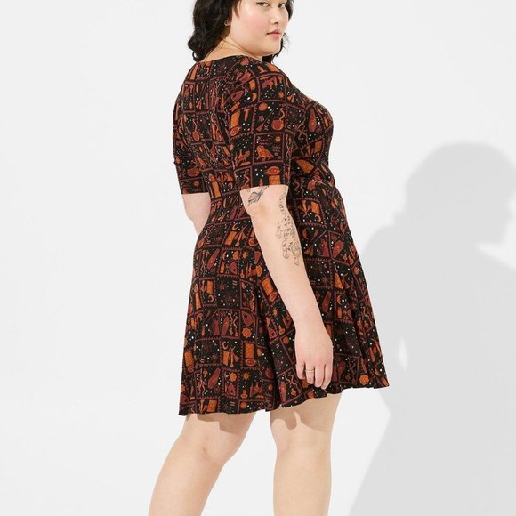 ❤️NWT VINTAGE TORRID DISNEY HOCUS POCUS DRESS SUPER SOFT - ELBOW SLEEVE SIZE 2X - Picture 3 of 12